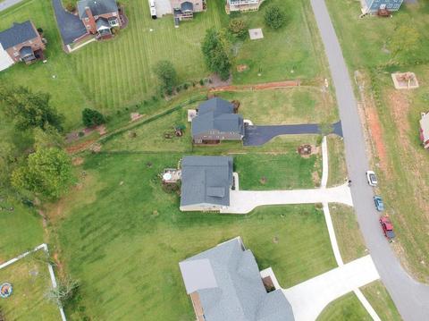 1138 Willow Valley Ln, Forest, VA 24551 photo 5