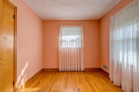 1702 Eanes Rd, Roanoke, VA 24014 photo 14