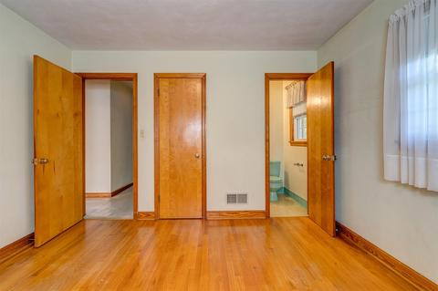 1702 Eanes Rd, Roanoke, VA 24014 photo 12