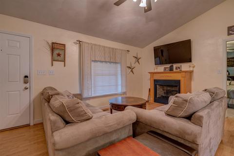 1262 Carroll Rd, Goodview, VA 24095 photo 8