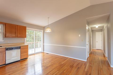 112 Crestbourne Dr, Goodview, VA 24095 photo 7