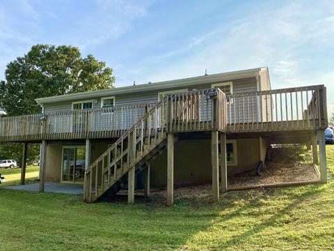 112 Crestbourne Dr, Goodview, VA 24095 photo 4