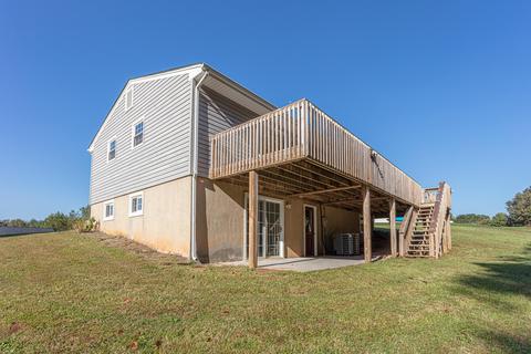 112 Crestbourne Dr, Goodview, VA 24095 photo 42