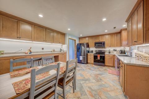 863 Flowing Spring Rd, Buchanan, VA 24066 photo 19