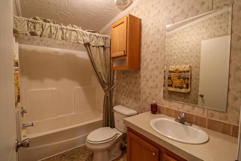 114 Maple Ln NW, Willis, VA 24380 photo 15