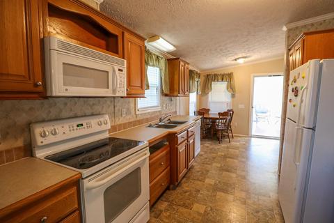 114 Maple Ln NW, Willis, VA 24380 photo 9