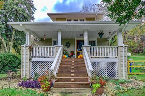 2725 Sample Ave SE, Roanoke, VA 24014 photo 1