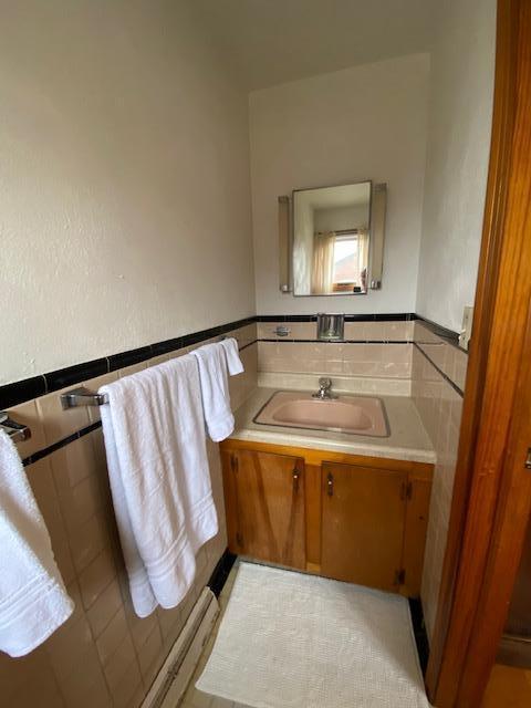 459 E Fairlawn Dr, Covington, VA 24426 photo 8