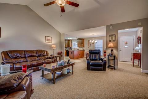 1336 Bluewater Dr, Moneta, VA 24121 photo 9