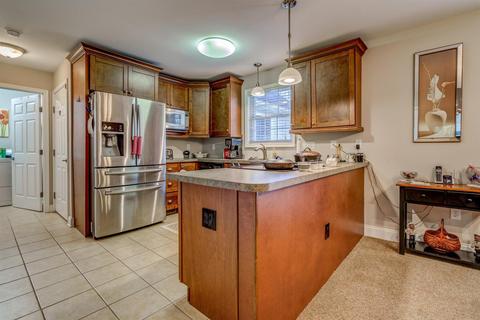 1336 Bluewater Dr, Moneta, VA 24121 photo 11