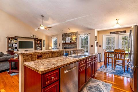 1059 Commonwealth Dr, Hardy, VA 24101 photo 8