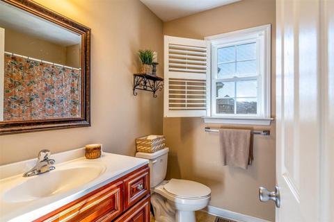1059 Commonwealth Dr, Hardy, VA 24101 photo 14