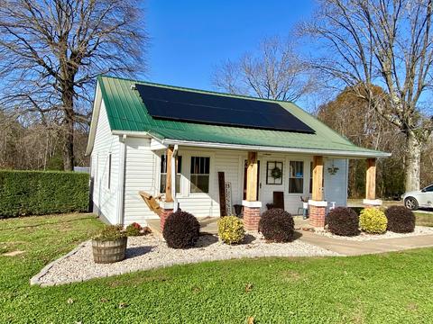 1121 Stone Mill Rd, Hurt, VA 24563 photo 3