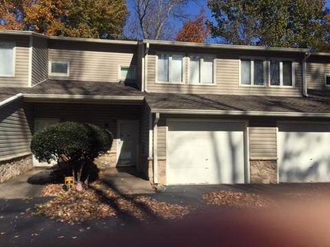 40 Windlass Pointe Dr, Moneta, VA 24121 photo 1