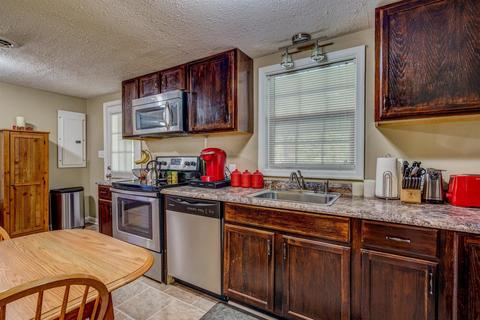 2961 Beldon Dr, Salem, VA 24153 photo 12