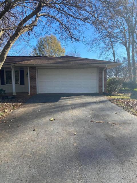 399 Devonshire Dr, Ridgeway, VA 24148 photo 34