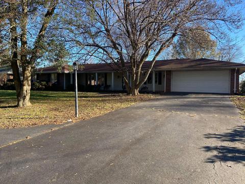399 Devonshire Dr, Ridgeway, VA 24148 photo 1