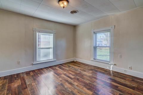 1046 Goodview Rd, Goodview, VA 24095 photo 11