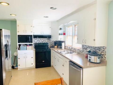 419 E Gray St, Covington, VA 24426 photo 10