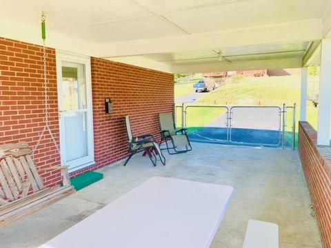 419 E Gray St, Covington, VA 24426 photo 25