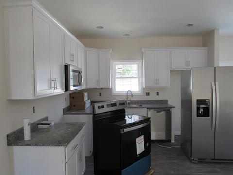1761 Smith Ln, Pulaski, VA 24301 photo 4
