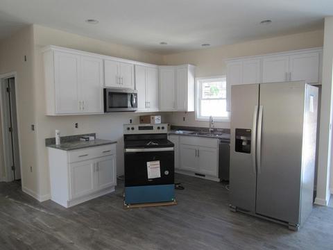 1761 Smith Ln, Pulaski, VA 24301 photo 3