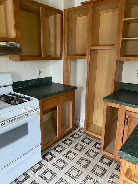 204 E Prospect St, Covington, VA 24426 photo 8
