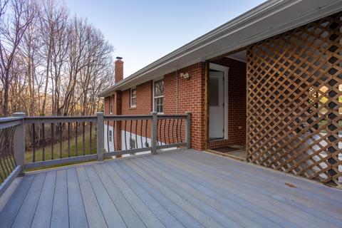 2919 Creekside Dr, Salem, VA 24153 photo 9