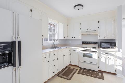 2919 Creekside Dr, Salem, VA 24153 photo 6