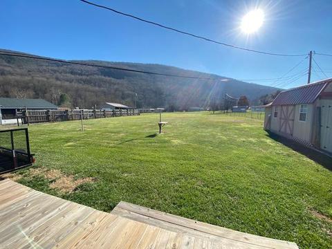 417 Winding Way, Covington, VA 24426 photo 13