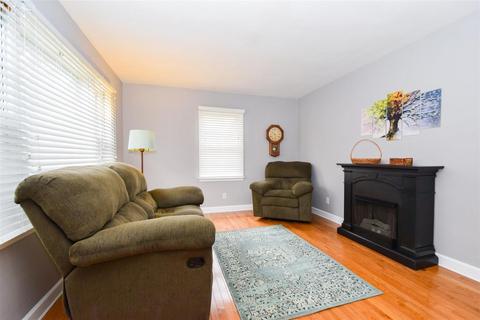 736 Dexter Rd, Roanoke, VA 24019 photo 3