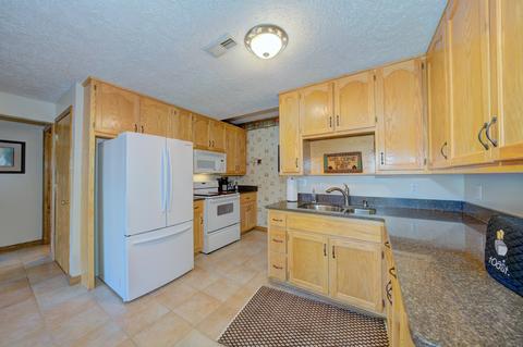85 Hampton Dr, Union Hall, VA 24176 photo 40