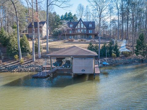 85 Hampton Dr, Union Hall, VA 24176 photo 3