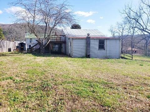 19 Main St, Eagle Rock, VA 24085 photo 5