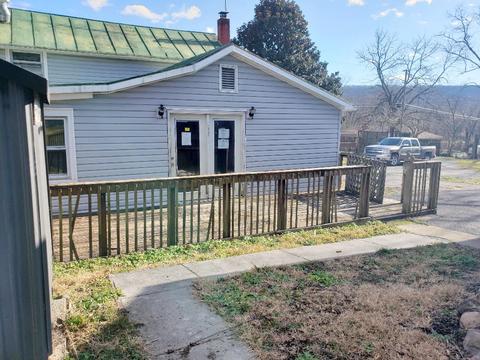 19 Main St, Eagle Rock, VA 24085 photo 6