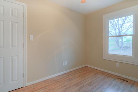 641 4th St NE, Pulaski, VA 24301 photo 20