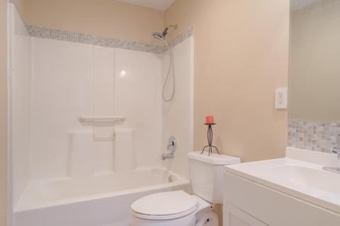 641 4th St NE, Pulaski, VA 24301 photo 17