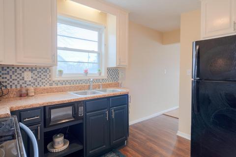 641 4th St NE, Pulaski, VA 24301 photo 9