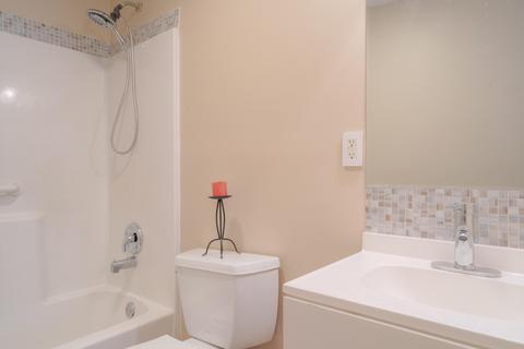 641 4th St NE, Pulaski, VA 24301 photo 18