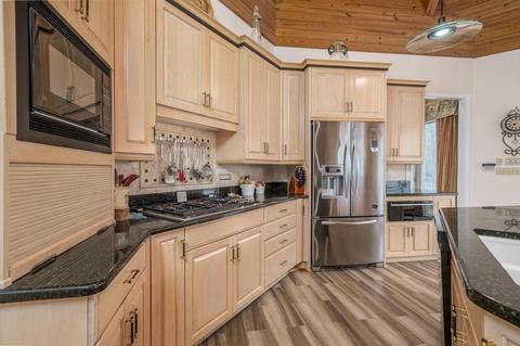 255 Cross Tower Dr, Penhook, VA 24137 photo 18