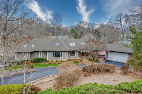 255 Cross Tower Dr, Penhook, VA 24137 photo 2