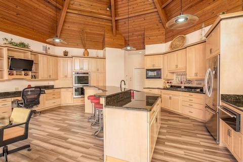 255 Cross Tower Dr, Penhook, VA 24137 photo 17