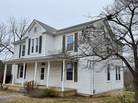 1096 Penicks Mill Rd, Thaxton, VA 24174 photo 1