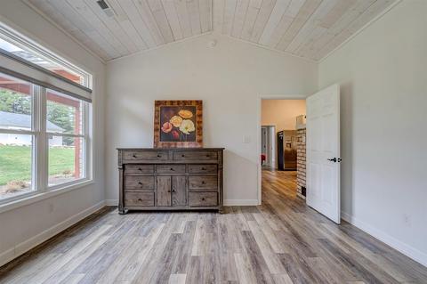 4265 Bonsack Rd, Roanoke, VA 24012 photo 14