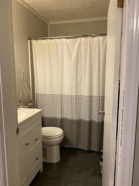 8757 Henry Rd, Henry, VA 24102 photo 16