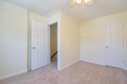725 Central Ave, Salem, VA 24153 photo 9