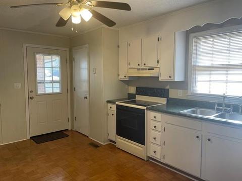 50 Roosevelt Dr, Ridgeway, VA 24148 photo 6