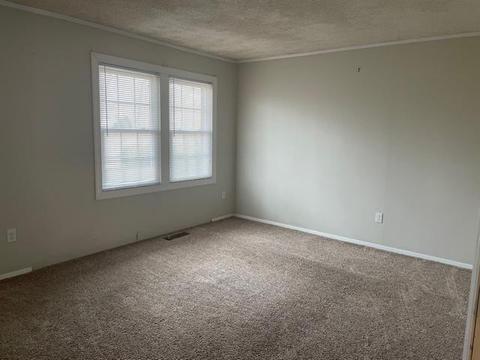 50 Roosevelt Dr, Ridgeway, VA 24148 photo 3
