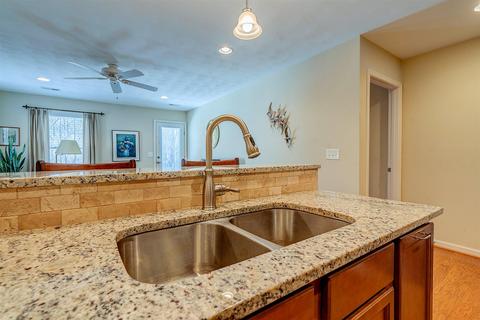1114 Kesler Mill Rd, Salem, VA 24153 photo 14