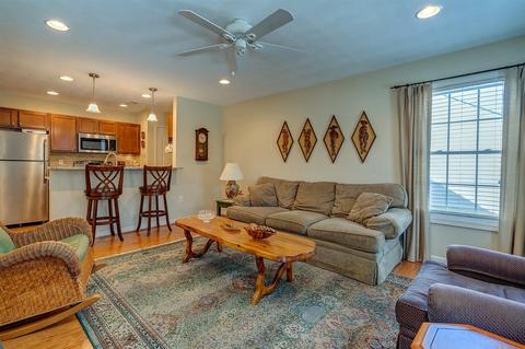 1114 Kesler Mill Rd, Salem, VA 24153 photo 8